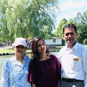 Meet your Posher, Priyanka